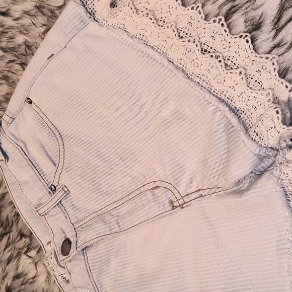 Free People Denim Striped Shorts w/ Lace Detail - Picture 2 of 4
